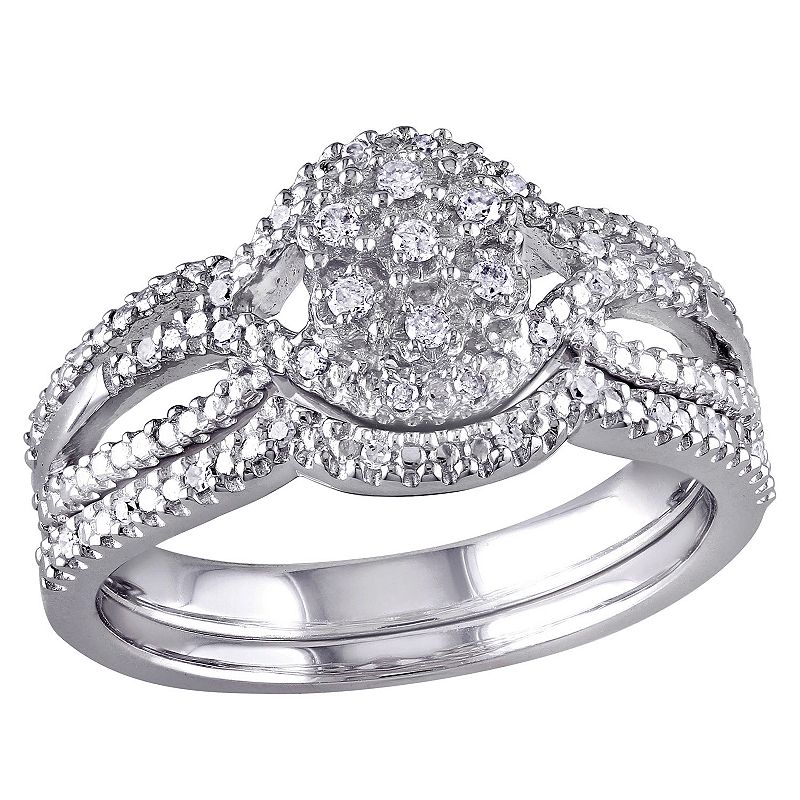 Diamond Engagement Ring Set in Sterling Silver (1/7 Carat T.W.)