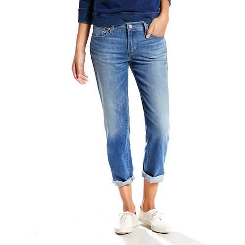 levi's women's boyfriend jeans