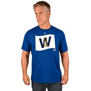 Men's Majestic Chicago Cubs Victory Flag with Trophy Tee