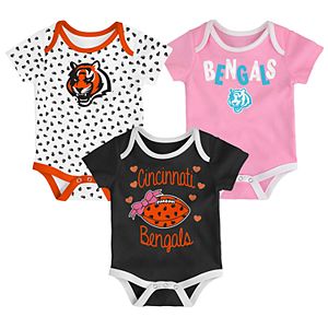 Baby Cincinnati Bengals Heart Fan 3-Pack Bodysuit Set
