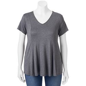 Juniors' Plus Size About A Girl Solid Pleated Tee