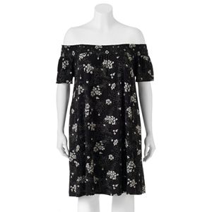 Juniors' Plus Size SO® Off The Shoulder Shift Dress