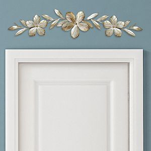 Stratton Home Decor Textured Flower Over-The-Door Wall Decor