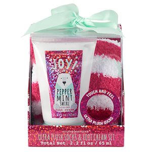 Simple Pleasures Ultra Plush Socks & Peppermint Swirl Foot Cream Set