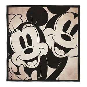 Disney's Mickey & Minnie Mouse Classic Retro Rug - 4'6