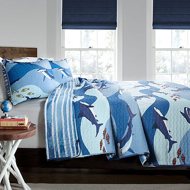 Lush Decor Shark Allover Quilt Set