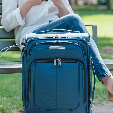 Samsonite Solyte DLX Spinner Luggage