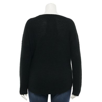 Juniors' Plus Size SO® Shirttail Hem Pullover Sweater