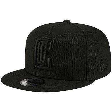 Men's New Era LA Clippers Black On Black 9FIFTY Snapback Hat