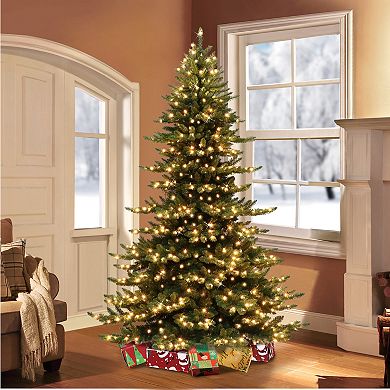 PULEO INTERNATIONAL 7.5-ft. Spruce Green 700-Light Artificial Christmas Tree