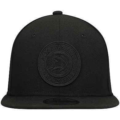 Men's New Era Atlanta Hawks Black On Black 9FIFTY Snapback Hat