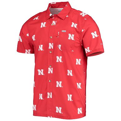 Men's Columbia Scarlet Nebraska Huskers Super Slack Tide Omni-Shade Button-Up Shirt