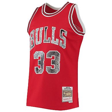 Men's Mitchell & Ness Scottie Pippen Red Chicago Bulls 1996-97 Hardwood Classics NBA 75th Anniversary Diamond Swingman Jersey