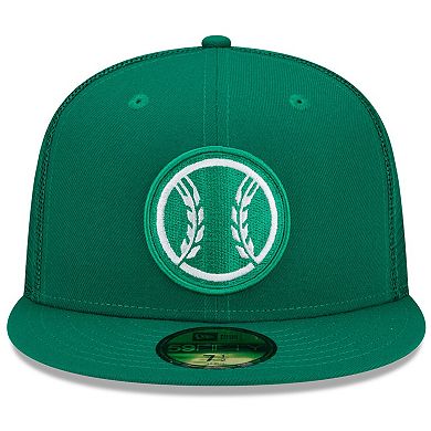 Men's New Era Green Milwaukee Brewers 2022 St. Patrick's Day On-Field 59FIFTY Fitted Hat