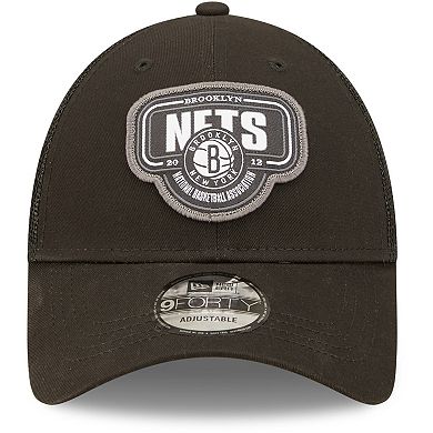 Men's New Era Black Brooklyn Nets Team Logo Patch 9FORTY Trucker Snapback Hat