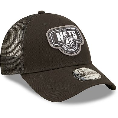 Men's New Era Black Brooklyn Nets Team Logo Patch 9FORTY Trucker Snapback Hat