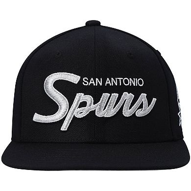Men's Mitchell & Ness Black San Antonio Spurs Hardwood Classics Script 2.0 Snapback Hat