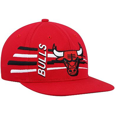 Men's Mitchell & Ness Red Chicago Bulls Retro Bolt Deadstock Snapback Hat