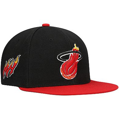 Men's Mitchell & Ness Black/Red Miami Heat Hardwood Classics Core Side Snapback Hat