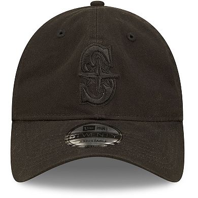 Men's New Era Seattle Mariners Black On Black Core Classic 2.0 9TWENTY Adjustable Hat