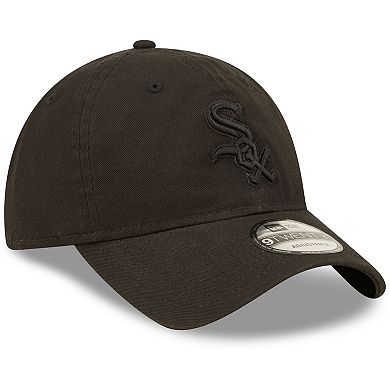 Men's New Era Chicago White Sox Black On Black Core Classic 2.0 9TWENTY Adjustable Hat