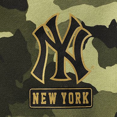 Women's New Era Green New York Yankees 2022 MLB Armed Forces Day Camo Full-Zip Hoodie