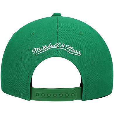 Men's Mitchell & Ness Green Dallas Mavericks Hardwood Classics Team Ground 2.0 Snapback Hat