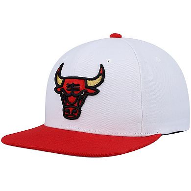 Men's Mitchell & Ness White/Red Chicago Bulls Hardwood Classics NBA 50th Anniversary Snapback Hat