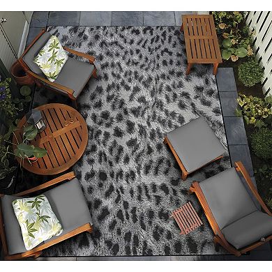 Couristan Dolce Lynx Ivory-Charcoal Indoor Outdoor Area Rug