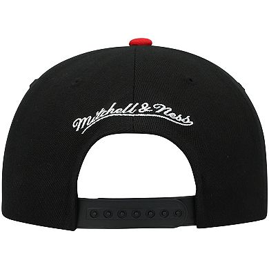 Men's Mitchell & Ness Black/Red Miami Heat Hardwood Classics Low Big Face Snapback Hat