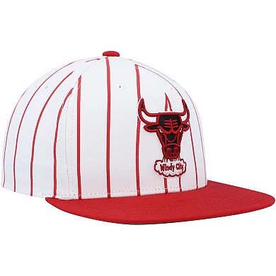 Men's Mitchell & Ness White Chicago Bulls Hardwood Classics Pinstripe Snapback Hat