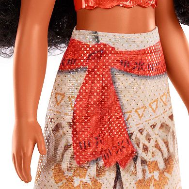 Disney Princess Moana Fashion Doll and Accessories by Mattel