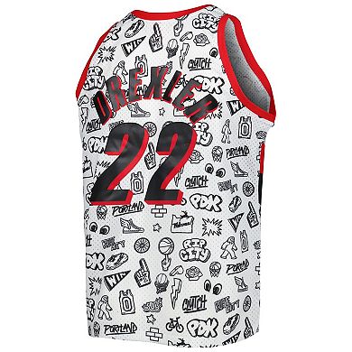 Men's Mitchell & Ness Clyde Drexler White Portland Trail Blazers 1991-92 Hardwood Classics Doodle Swingman Player Jersey