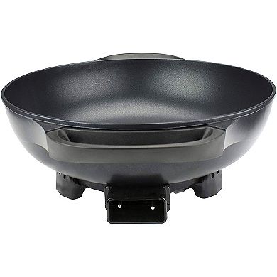 Brentwood 13in Non-Stick Flat Bottom Electric Wok Skillet with Vented Glass Lid in Black