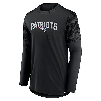 Men's Fanatics Branded Black New England Patriots Square Off Long Sleeve T-Shirt