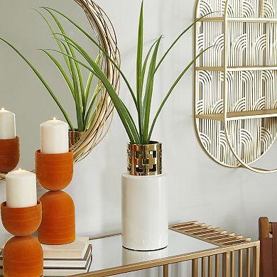 CosmoLiving by Cosmopolitan Metallic Decorative Vase Table Decor