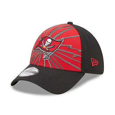 Men's New Era Red/Black Tampa Bay Buccaneers Shattered 39THIRTY Flex Hat