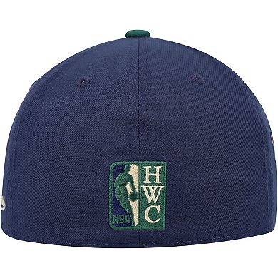 Men's Mitchell & Ness Navy/Green Charlotte Hornets 10th Anniversary Hardwood Classics Grassland Fitted Hat