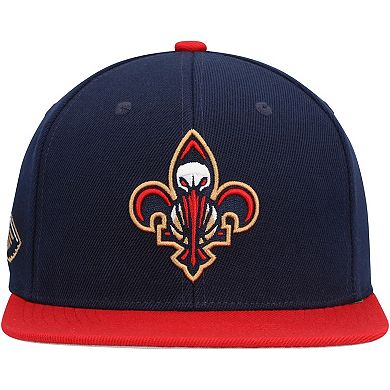 Men's Mitchell & Ness Navy/Red New Orleans Pelicans Side Core 2.0 Snapback Hat