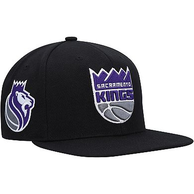 Men's Mitchell & Ness Black Sacramento Kings Side Core 2.0 Snapback Hat
