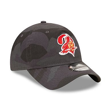 Men's New Era Camo Tampa Bay Buccaneers Core Classic 2.0 9TWENTY Adjustable Hat