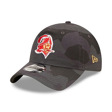 Men's New Era Camo Tampa Bay Buccaneers Core Classic 2.0 9TWENTY Adjustable Hat