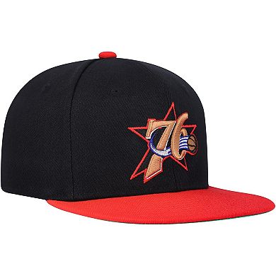 Youth Mitchell & Ness  Black/Red Philadelphia 76ers Two-Tone Snapback Hat