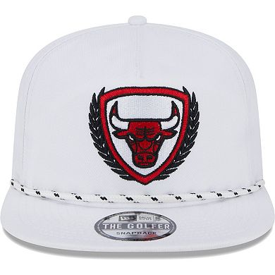 Men's New Era  White Chicago Bulls The Golfer Crest Snapback Hat