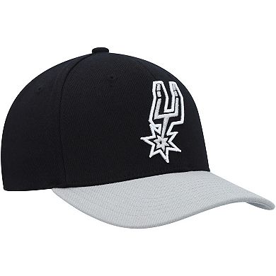 Men's Mitchell & Ness Black/Gray San Antonio Spurs MVP Team Two-Tone 2.0 Stretch-Snapback Hat