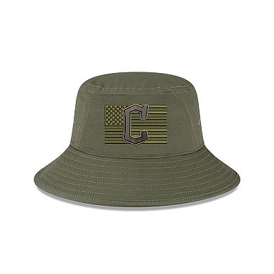 Men's New Era  Green Cleveland Guardians 2023 Armed Forces Day Bucket Hat