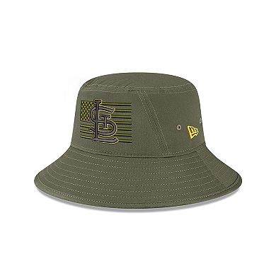 Men's New Era  Green St. Louis Cardinals 2023 Armed Forces Day Bucket Hat