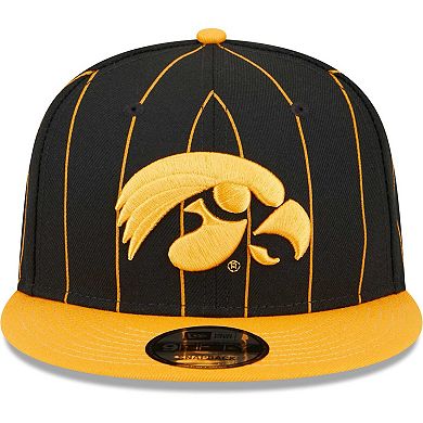 Men's New Era Black/Gold Iowa Hawkeyes Vintage 9FIFTY Snapback Hat