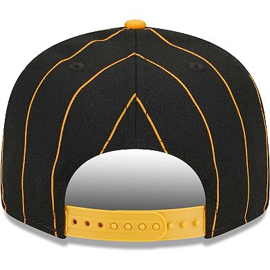 Men's New Era Black/Gold Iowa Hawkeyes Vintage 9FIFTY Snapback Hat