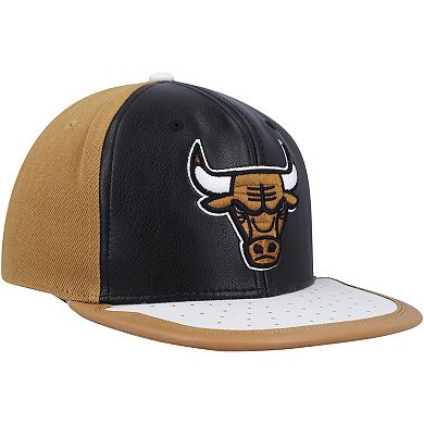 Men's Mitchell & Ness Black/Tan Chicago Bulls Day One Snapback Hat